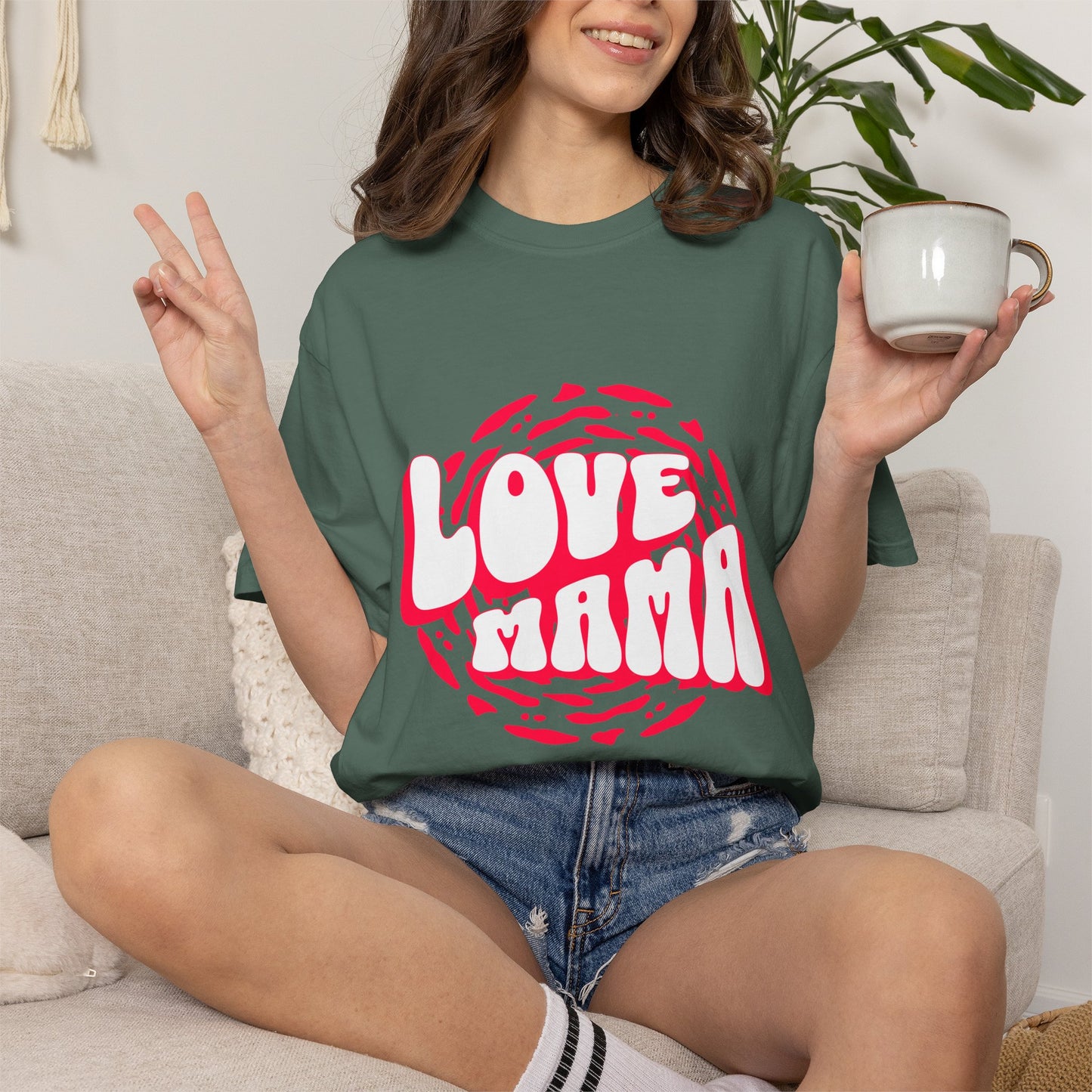 Comfort Colors® Love Mama Shirt Shirt, Trendy Mama Shirt, Mom Life Tee, Oversized Graphic Mom TShirt, Cool Mom Club Shirt, Mothers Day Gift