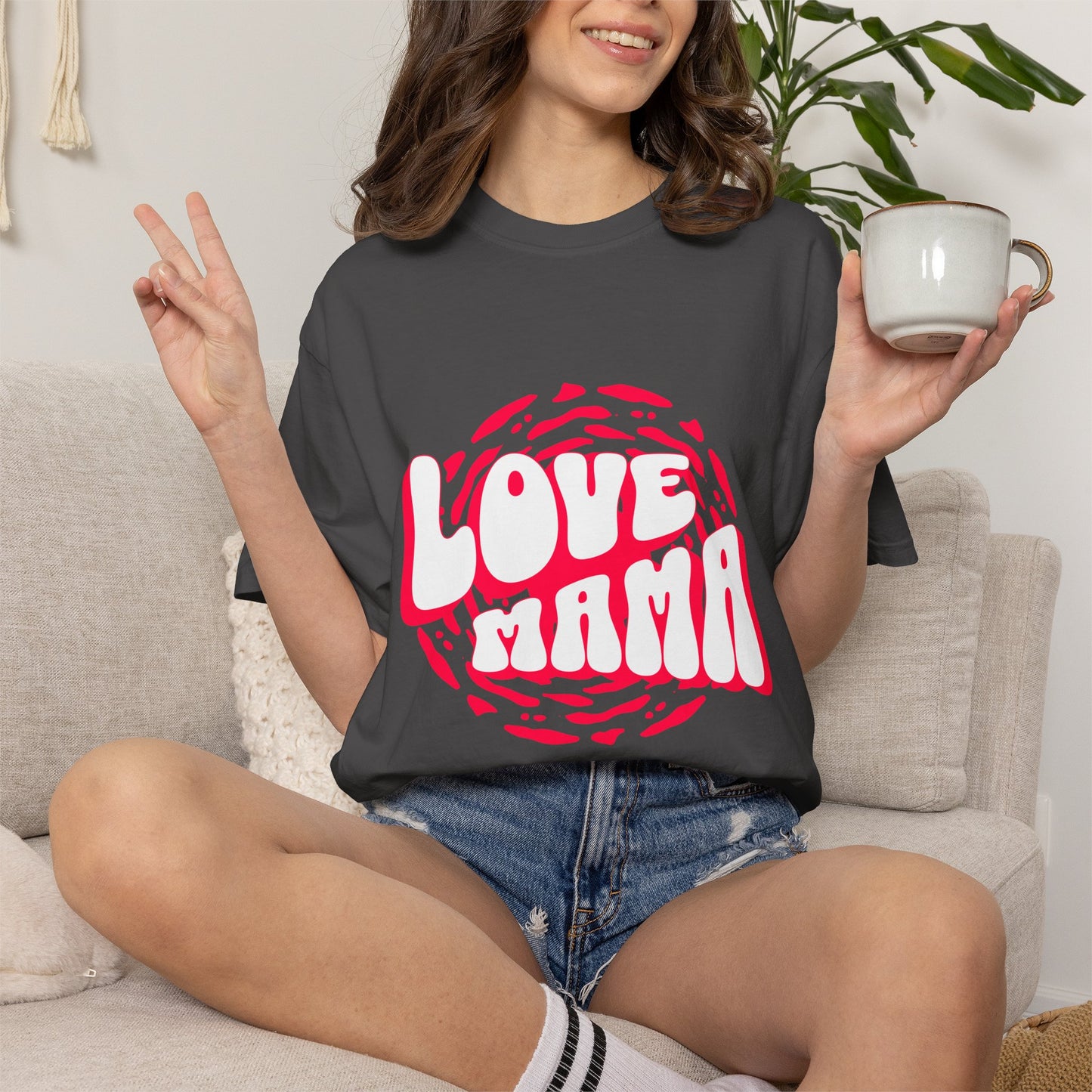 Comfort Colors® Love Mama Shirt Shirt, Trendy Mama Shirt, Mom Life Tee, Oversized Graphic Mom TShirt, Cool Mom Club Shirt, Mothers Day Gift
