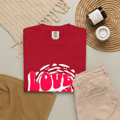 Comfort Colors® Love Mama Shirt Shirt, Trendy Mama Shirt, Mom Life Tee, Oversized Graphic Mom TShirt, Cool Mom Club Shirt, Mothers Day Gift